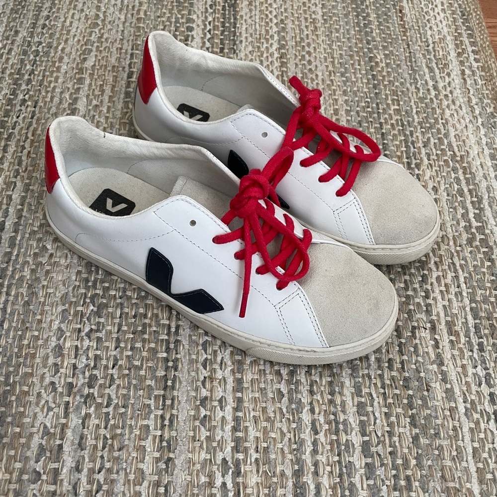 Veja shoes